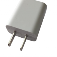 CARGADOR GOOGLE  7,5 W 5,0 V 1.5 A